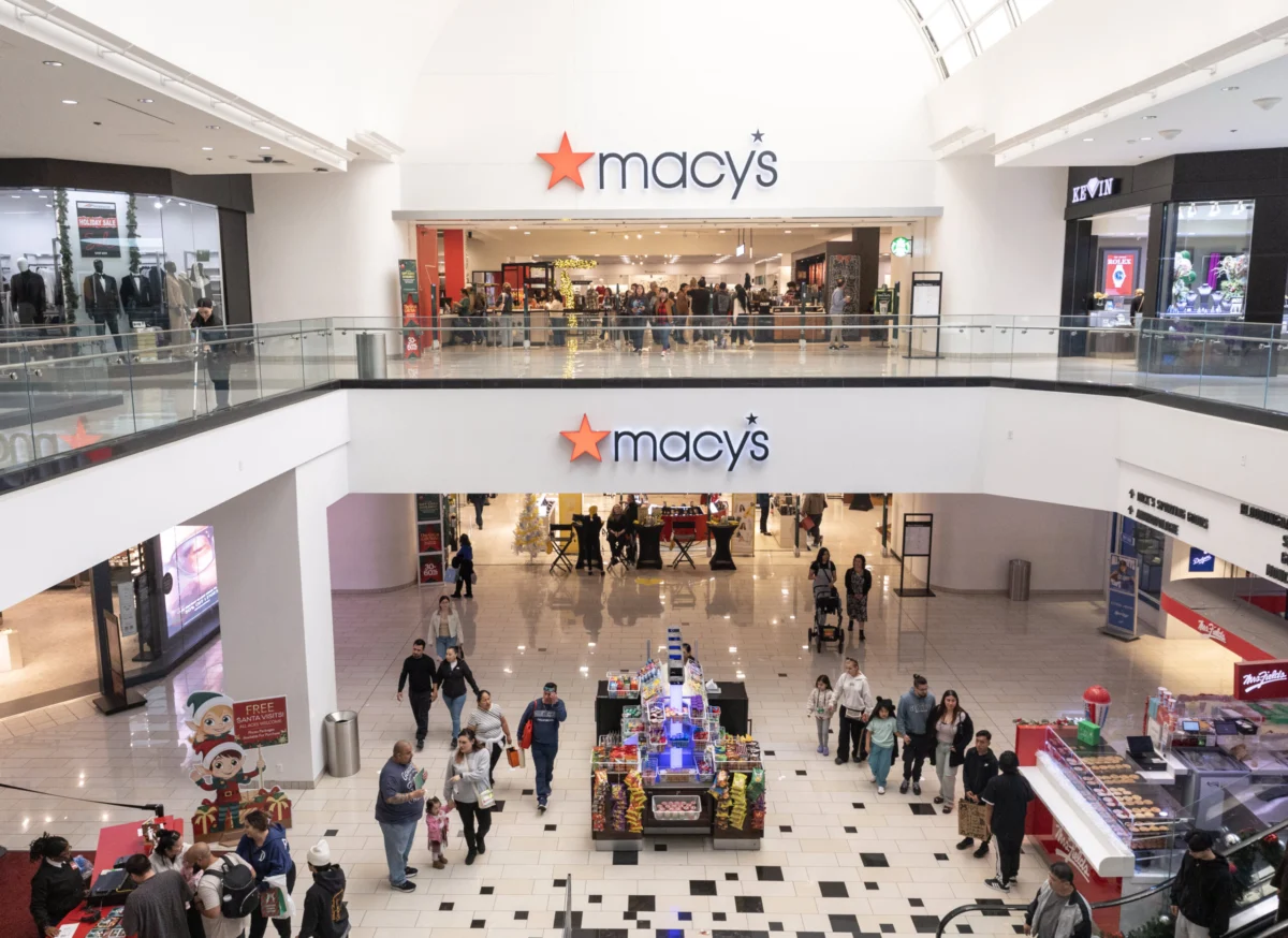 Macy’s Posts Strong Q2 Growth, Raises Full-Year Guidance Amid Strategic Turnaround