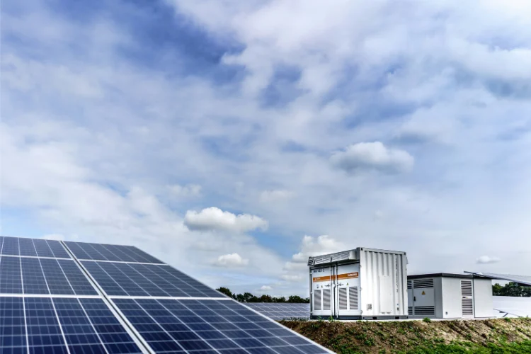 Strategic Intellectual Property Management as a Catalyst for Growth and Acquisition in the Renewable Energy Sector
