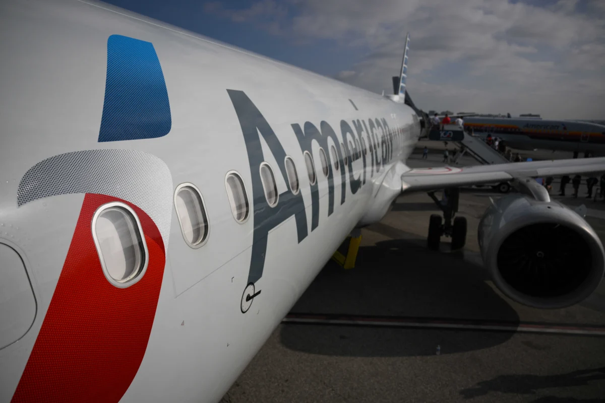 American Airlines Deepens 2026 Loss Forecast Amid Surging Fuel Costs, Adjusts Capacity Growth and Pursues Strategic Turnaround.